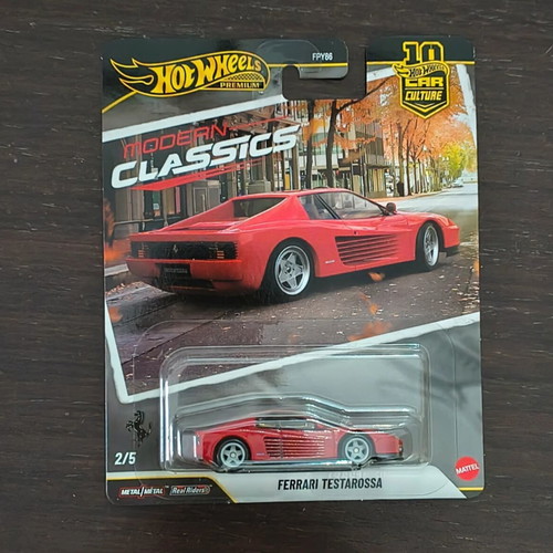 Hot Wheels Ferrari Testarossa diecast car