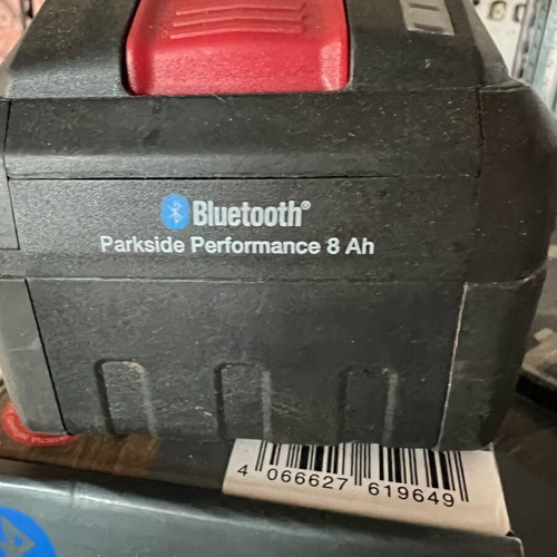 Parksied 8ah battery like new