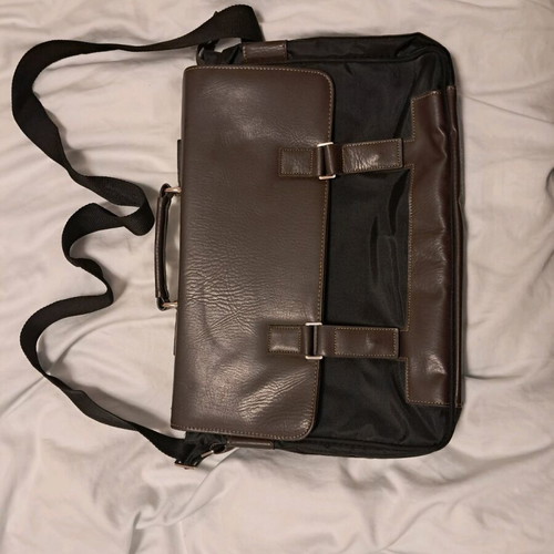 Leather bag like new, unused