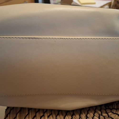 Thiros women's leather handbag vintage style off-white cream, like new