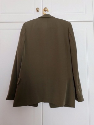 H&M jacket used, size small no36