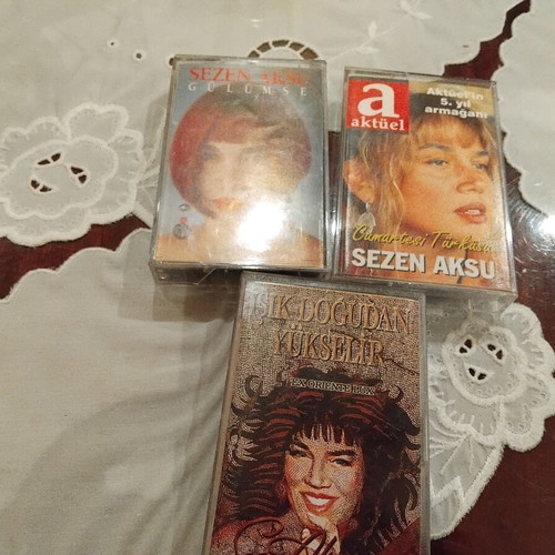 Аудиокасети Sezen Aksu употребявани, комплект от 3 броя