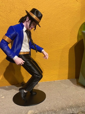 Michael Jackson figure new, 23 cm height