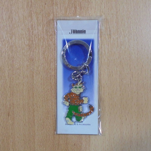 Johnnie metal cat keychain new, multicolored