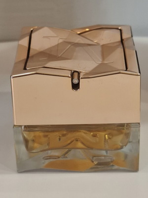 Άρωμα M by Marcel Marongiu της Oriflame