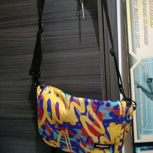 Eastpak Graffiti crossbody bag like new, multicolor