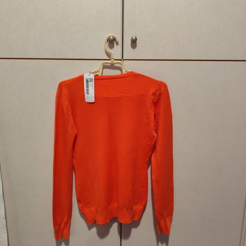 Celestino orange pullover new, size small
