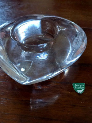 Orrefors Sweden crystal heart-shaped tealight candle holder like new