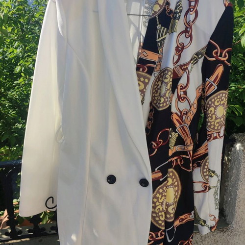 Long jacket unused one size with beautiful pattern