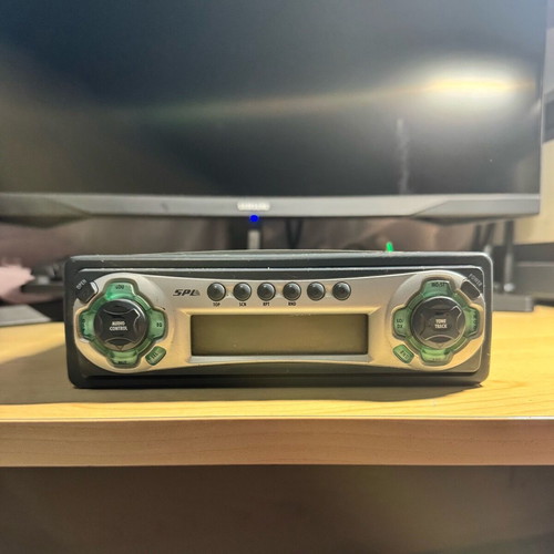 SPL CD-0761 radio CD used with flip-down front and full wiring