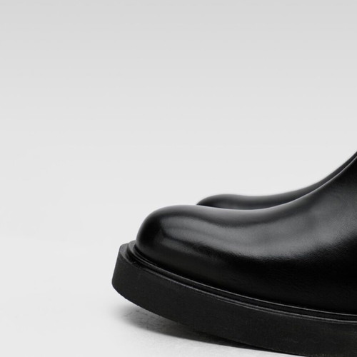 Gino Rossi leather boots new, black, size 40