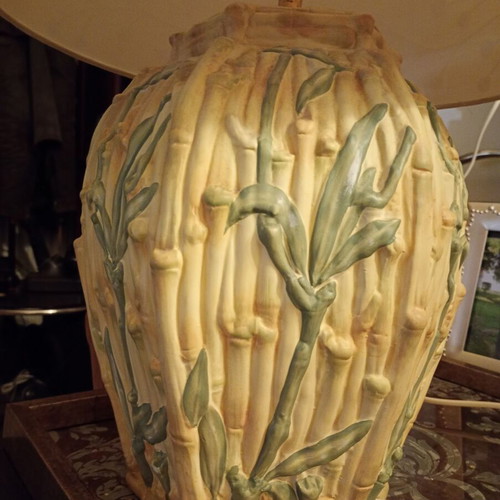 Porcelain table lamp like new, large 0.63 m height