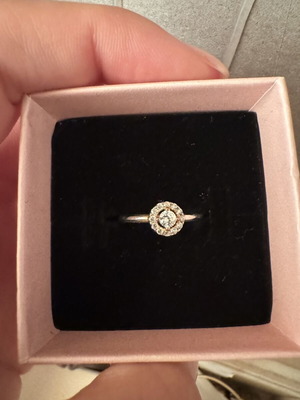 Pandora ring with 14K gold plating and cubic zirconia like new
