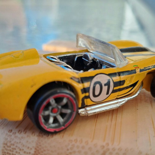 Hot Wheels Ferrari 250 Testa Rossa μεταλλικό αυτοκινητάκι, κίτρινο αγωνιστικό