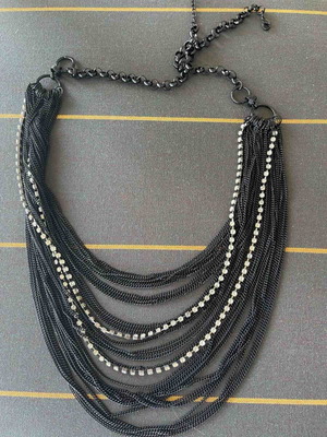 Necklace like new