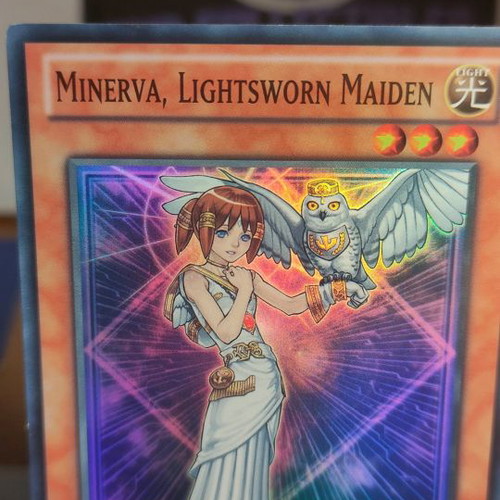 Minerva Lightsworn Maiden SDLI Super Rare Yu-Gi-Oh! Card
