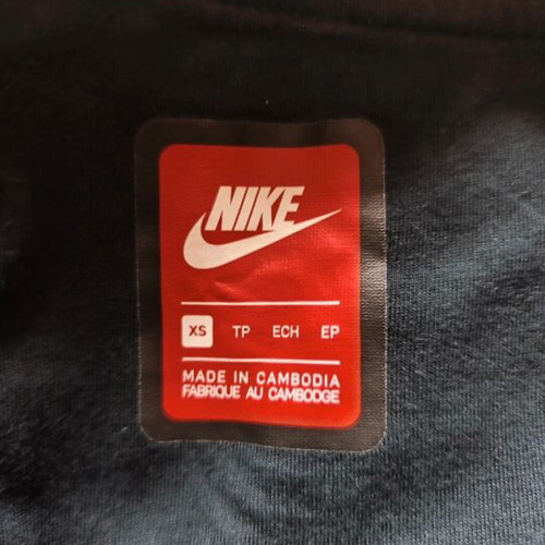 Nike jacket new, size XS fits small, black