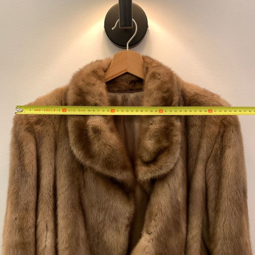 Mink fur coat like new, brown-beige