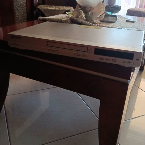 DVD player Pioneer DV-360 like new without remote control
