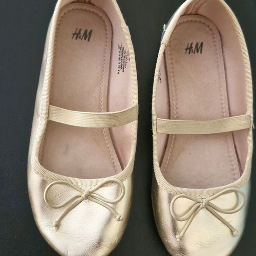 H&M ballerinas size 29 used, gold