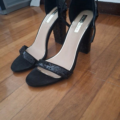 Miss Unique Sandals Size 39 Black New, Unworn