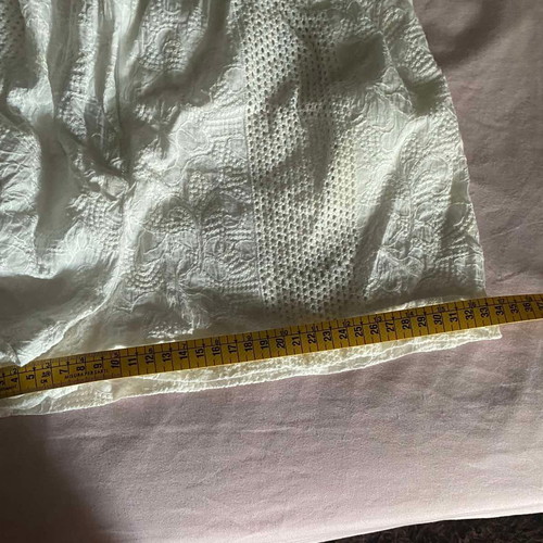 White shorts Vassia Kostara like new with flowers