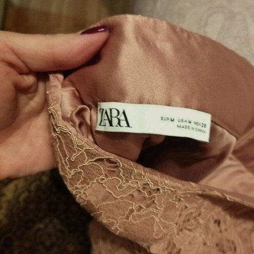 Zara skirt new, pink lace, medium size