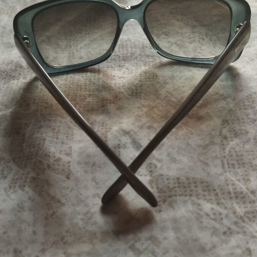 Gucci sunglasses like new, brown and green