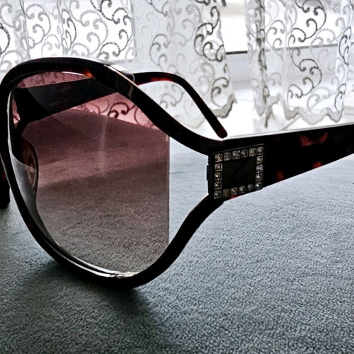 Envy sunglasses like new, brown women's