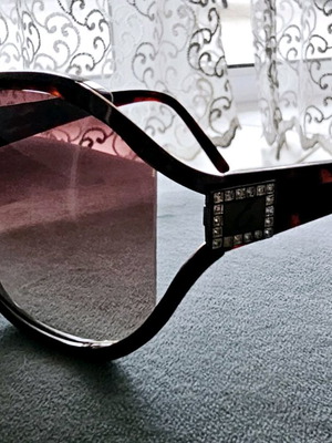Envy sunglasses like new, brown women's