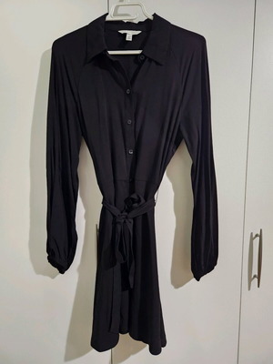 Φόρεμα με μακριά μανίκια και κουμπιά H&M καινούργιο, μαύρο