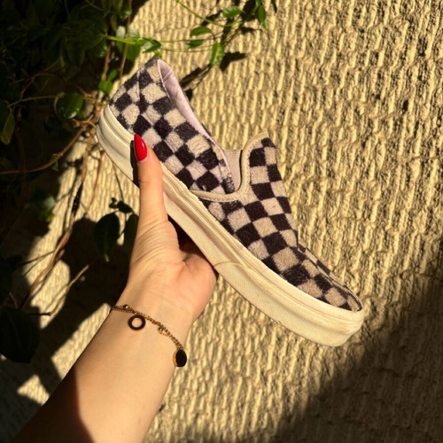 Vans athletic shoes used, size 37, light purple with black