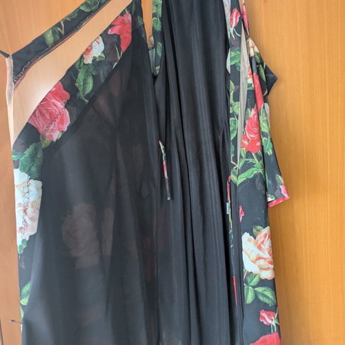 Kimono dress used, size medium, multicolor