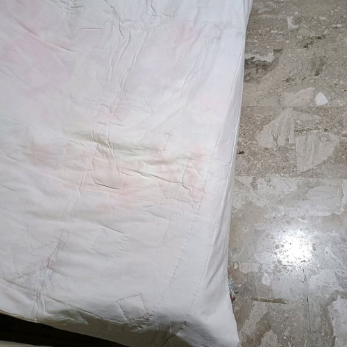 Patchwork quilt like new 220×210 cm with 2 pillowcases