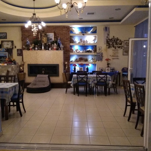 Restaurant building 200 sqm with full catering equipment, ready to operate