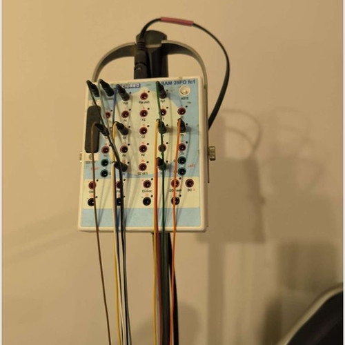 Electroencephalograph like new with Pilot electromyograph