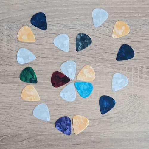 Colorful guitar picks new, pack of 20, 0.5mm thickness