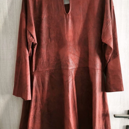 Nidodileda dress like new, brown and red, sizes M/L, faux leather