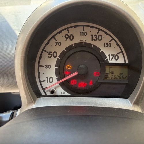 Toyota Aygo 2010 manual, used, 250000 km, air conditioning