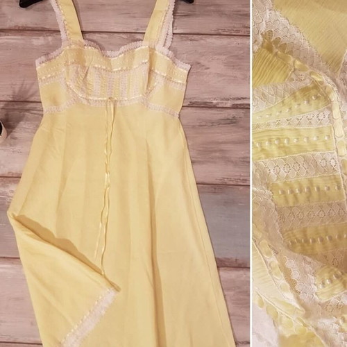 Vintage and secondhand lingerie mix 20kg, easy-wear, robes, nightgowns
