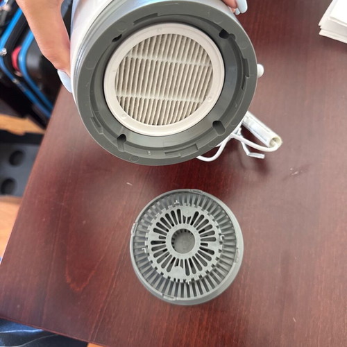 BB Luv air filter for room like new with new filter included