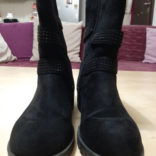 Plato boots used, black with rhinestones, size 37