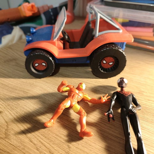 Buggy Miles Morales and Ironman figure used