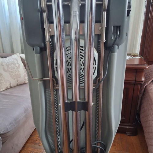 Juro Pro 810SP ironing system like new with ironing board