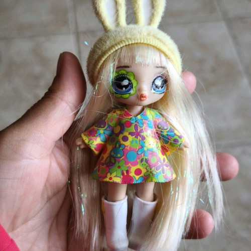 Na,Na,Na, Surprise Groovy Baby Bunny doll used, MGA 2022