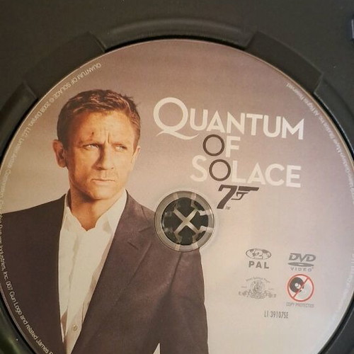 Quantum of Solace DVD used, action adventure movie with subtitles