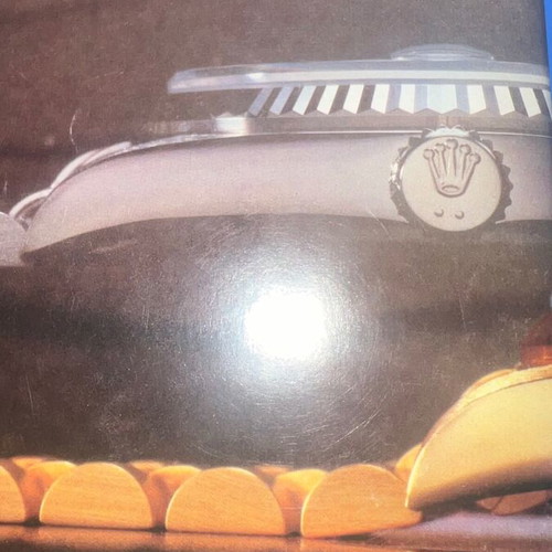 Rolex pack of used catalogs with two editions from 1980 and 2000