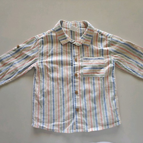 H&M baby shirt 12-18 months like new, striped pastel colors