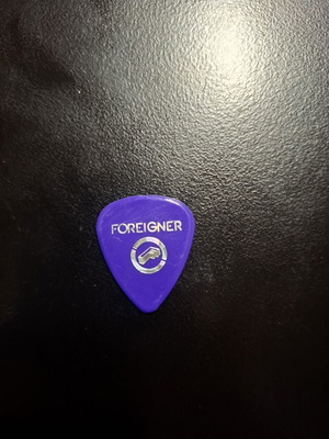 Foreigner guitar pick like new from OAKA 27/06/2026 concert