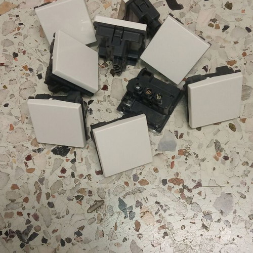 Legrand Mosaic simple white switch set of 9 like new